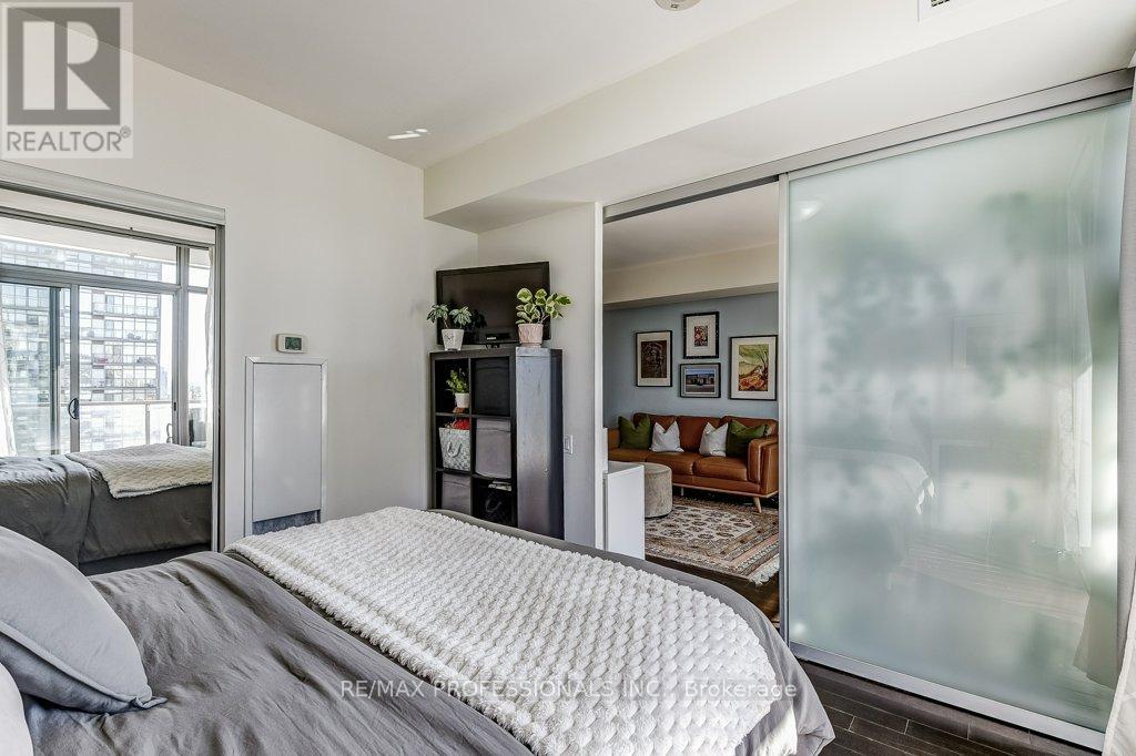2707 - 103 The Queensway Avenue, Toronto, Ontario  M6S 5B3 - Photo 28 - W12436591