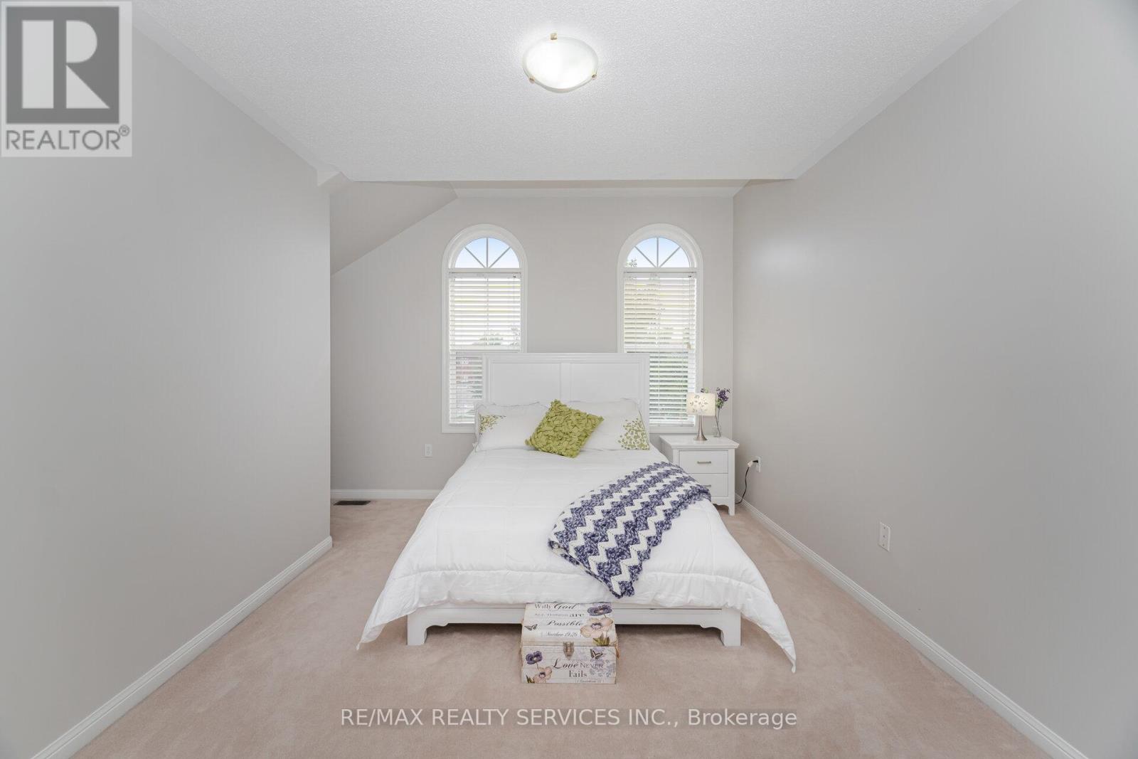 31 Georgian Road, Brampton, Ontario  L6X 0L8 - Photo 31 - W12436604