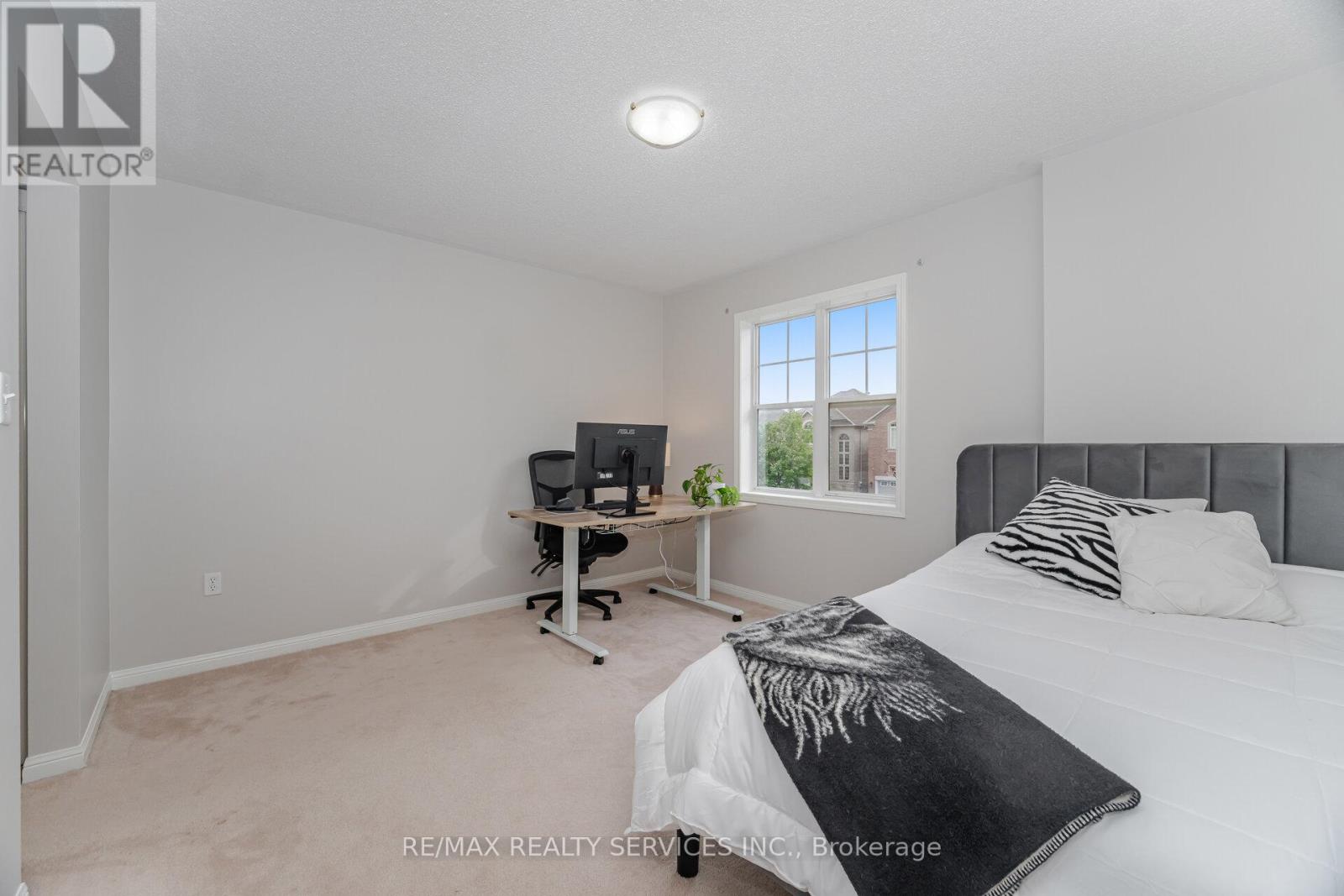 31 Georgian Road, Brampton, Ontario  L6X 0L8 - Photo 34 - W12436604