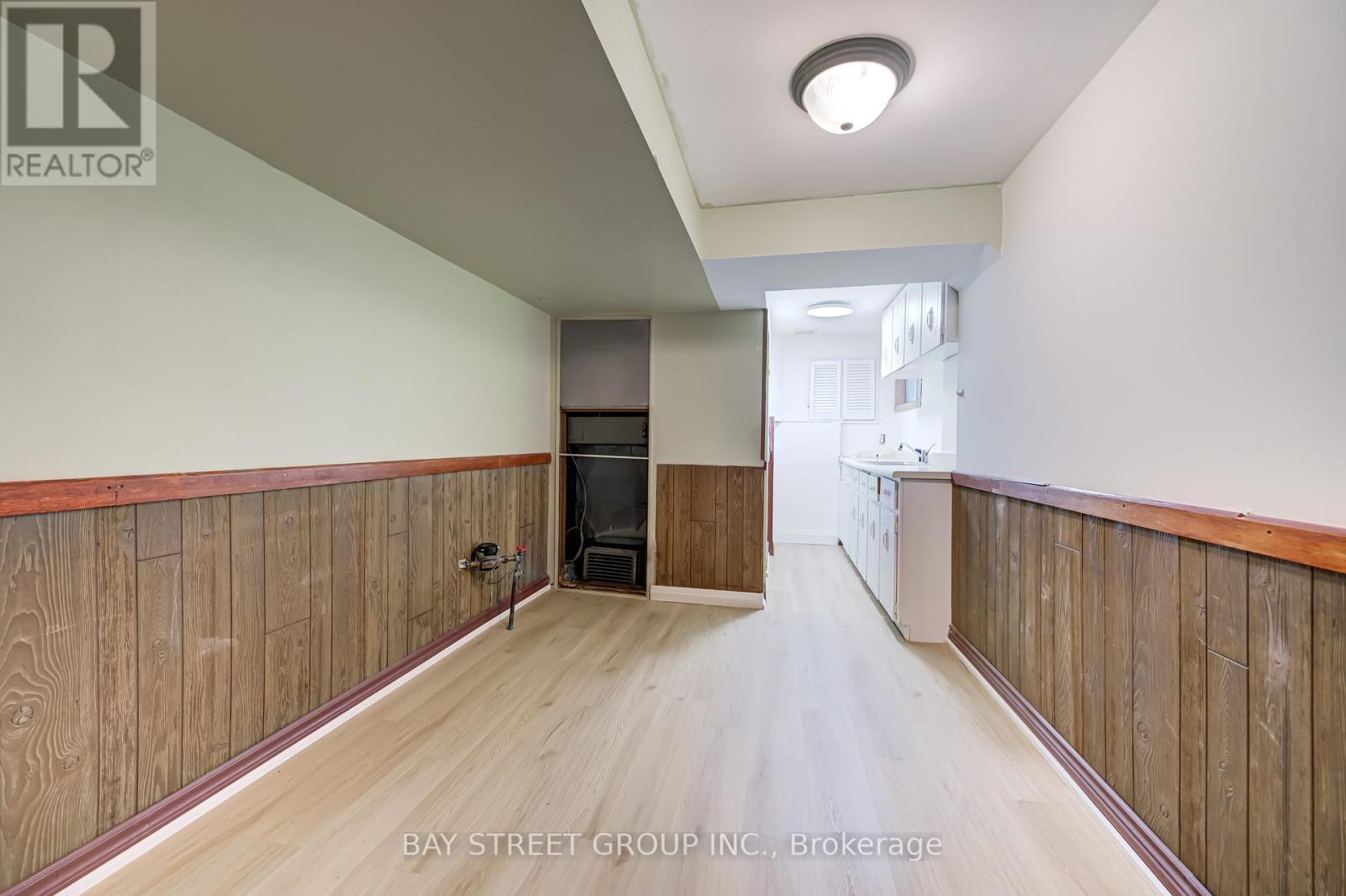 3420 Charmaine Heights, Mississauga, Ontario  L5A 3C1 - Photo 44 - W12436611