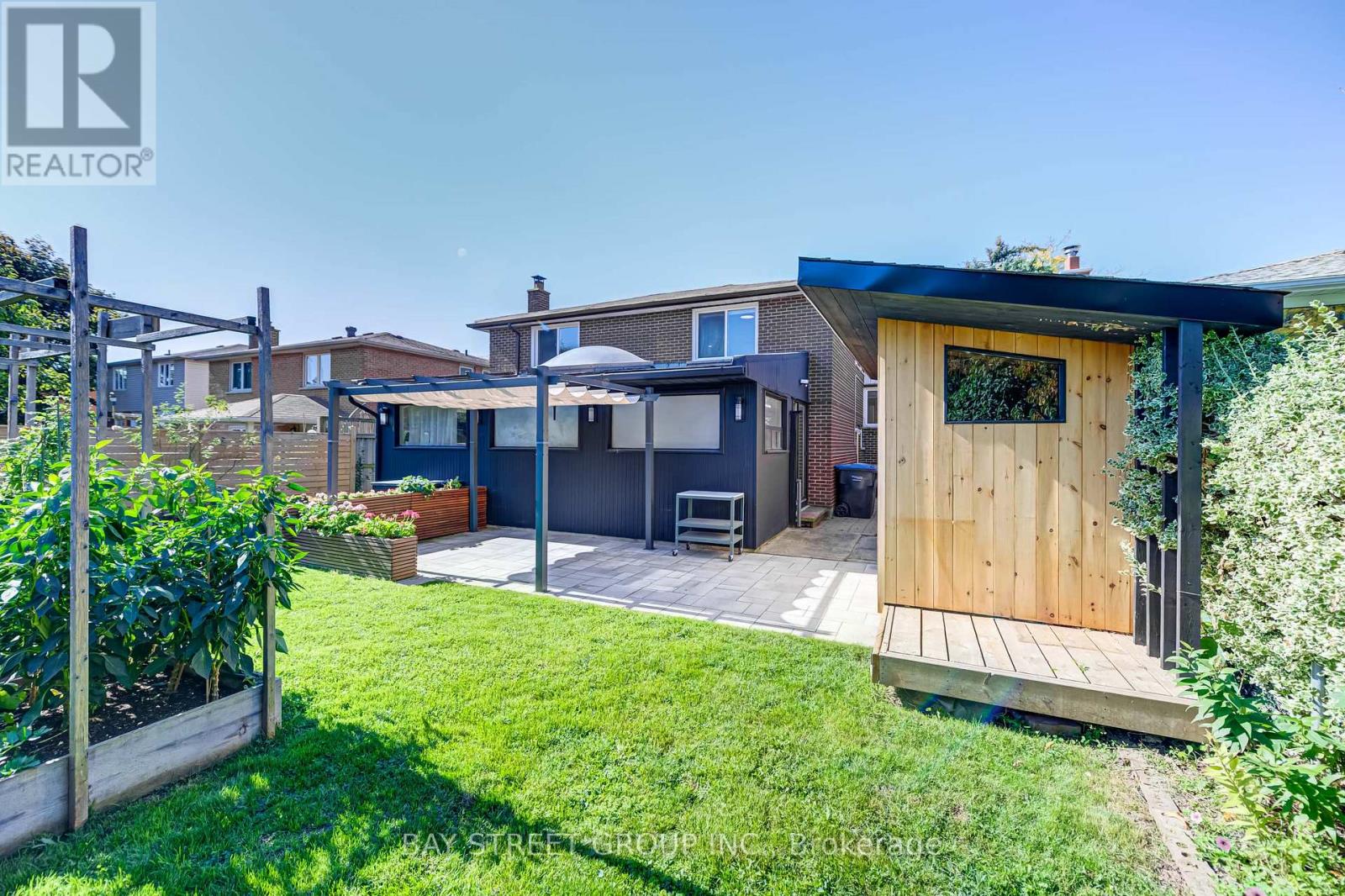3420 Charmaine Heights, Mississauga, Ontario  L5A 3C1 - Photo 49 - W12436611