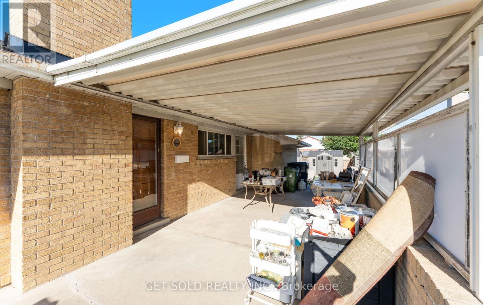 39 Pakenham Drive, Toronto, Ontario  M9W 4B2 - Photo 35 - W12436619