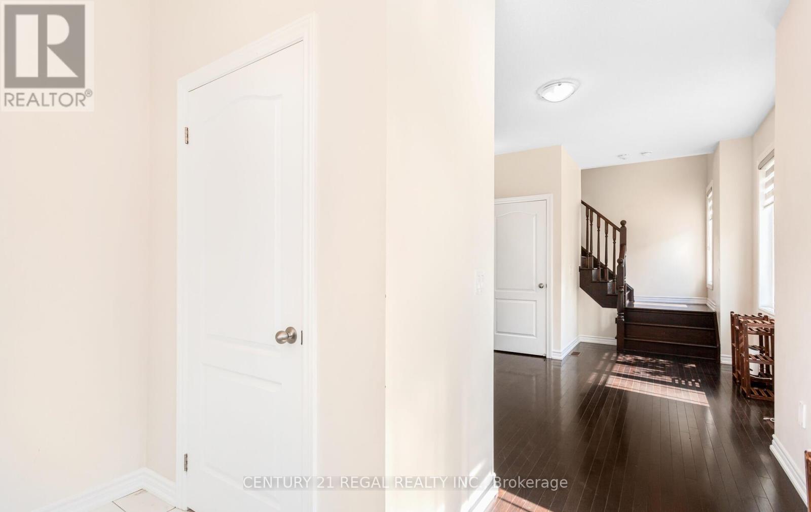 3 Glasson Lane S, Caledon, Ontario  L7C 4H2 - Photo 9 - W12436620