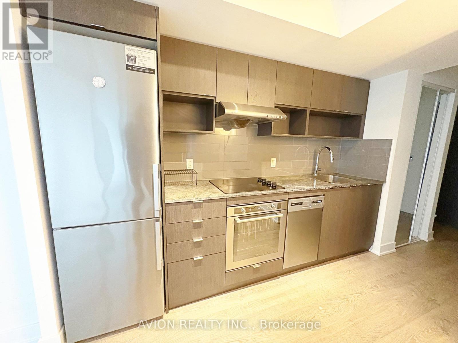 1905 - 7 Mabelle Avenue, Toronto, Ontario  M9A 0C9 - Photo 3 - W12436647