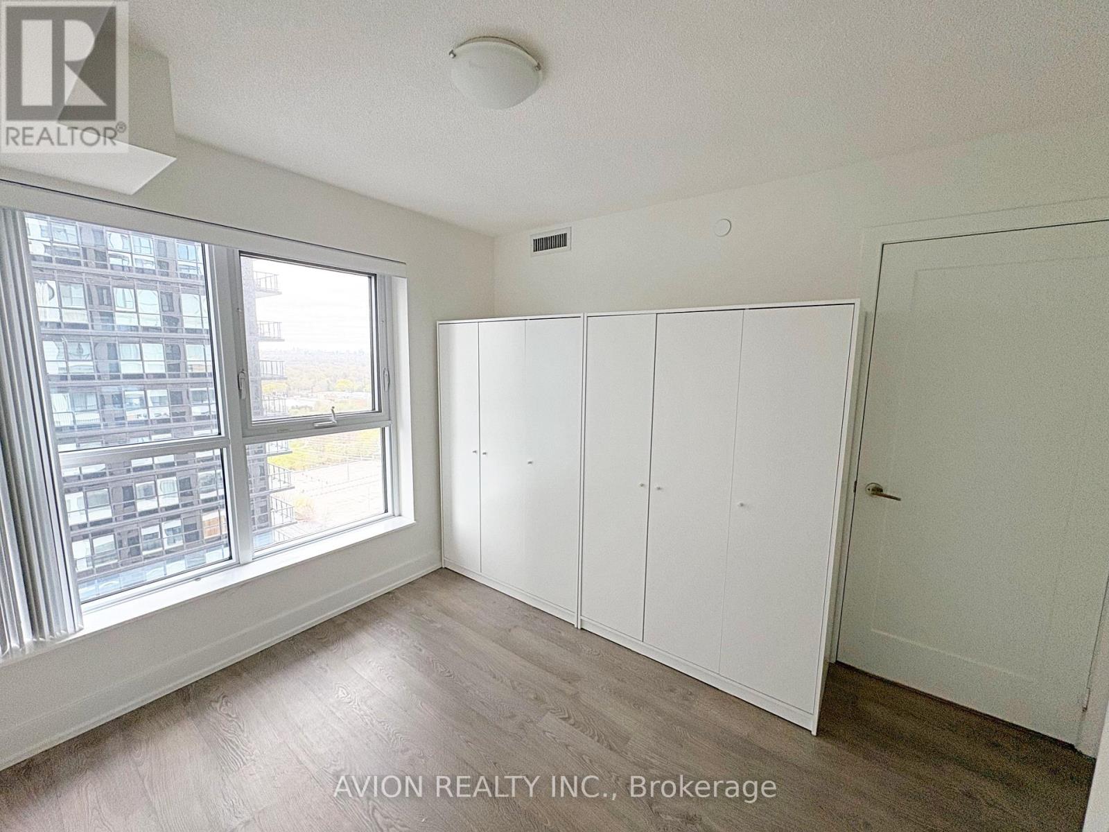 1905 - 7 Mabelle Avenue, Toronto, Ontario  M9A 0C9 - Photo 8 - W12436647