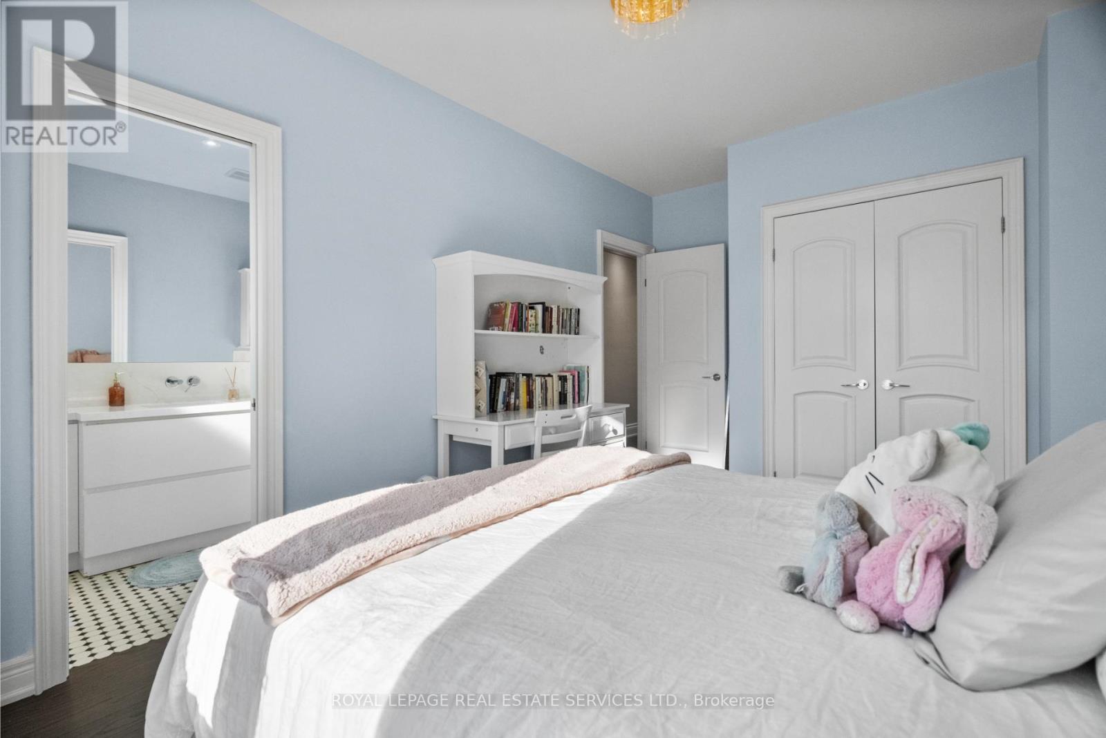 132 Strath Avenue, Toronto, Ontario  M8X 1R5 - Photo 27 - W12436678