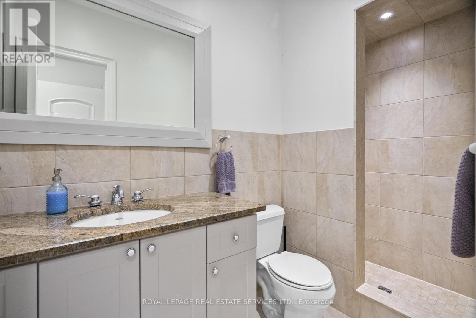 132 Strath Avenue, Toronto, Ontario  M8X 1R5 - Photo 33 - W12436678