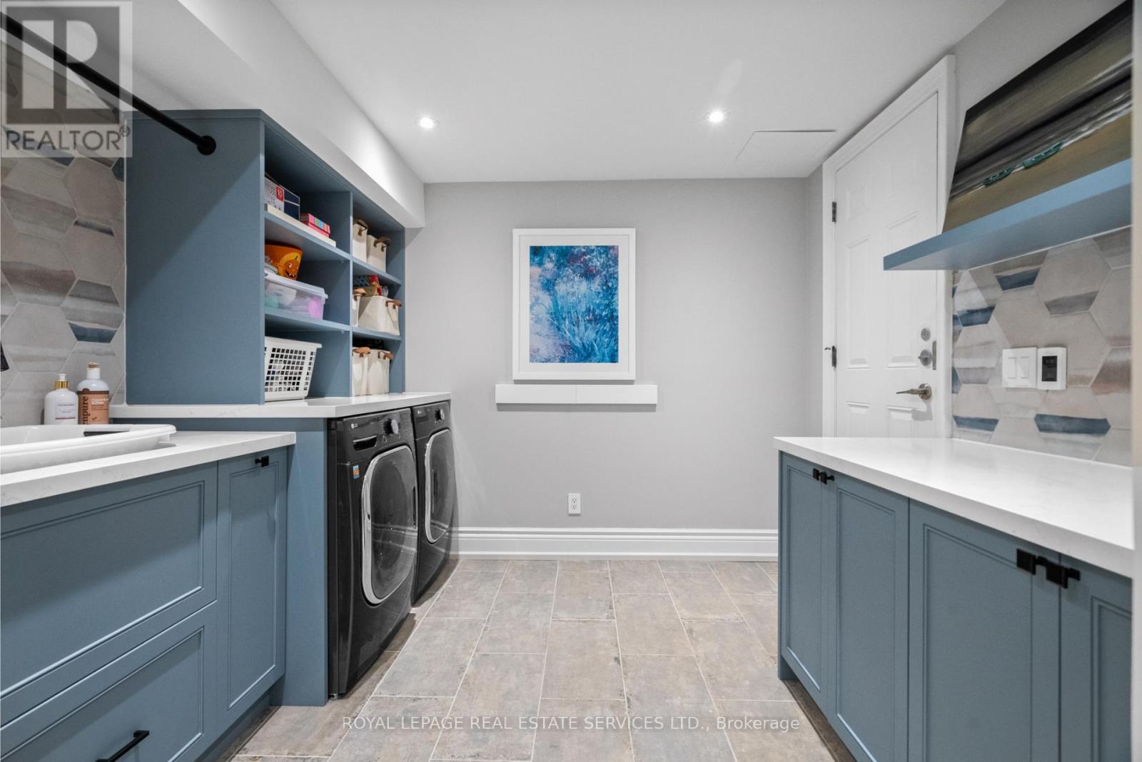 132 Strath Avenue, Toronto, Ontario  M8X 1R5 - Photo 37 - W12436678