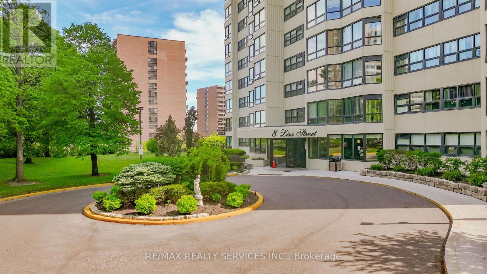 2802 - 8 Lisa Street, Brampton, Ontario  L6T 4S6 - Photo 2 - W12436689