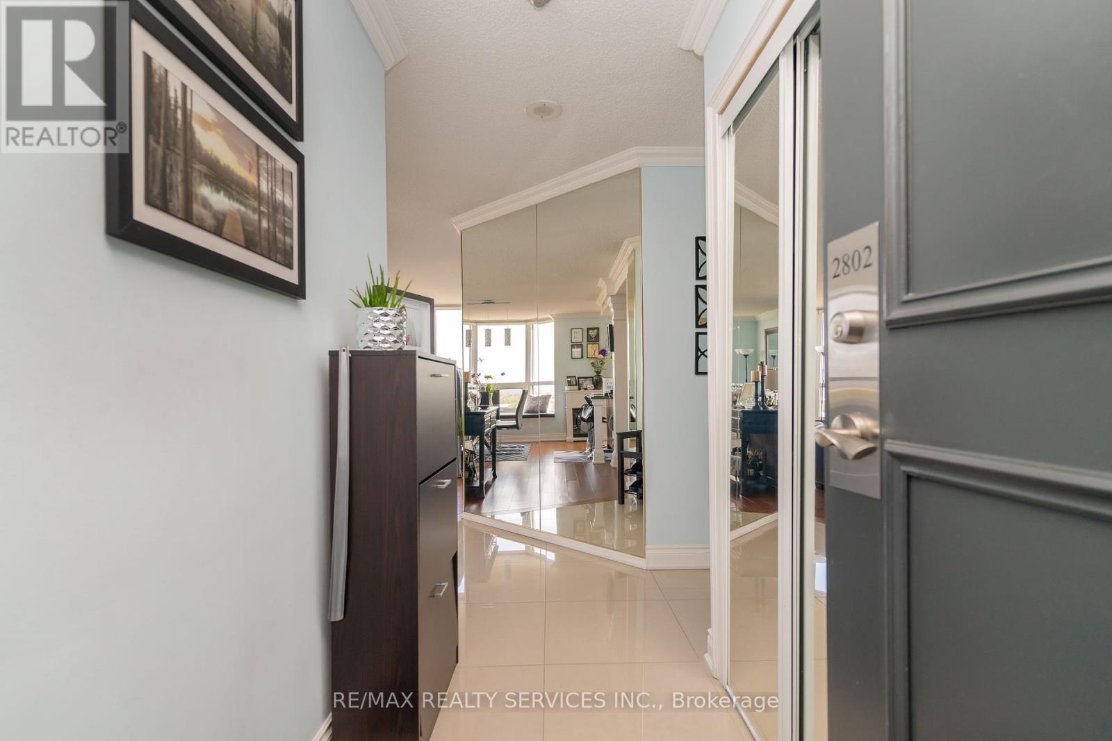 2802 - 8 Lisa Street, Brampton, Ontario  L6T 4S6 - Photo 6 - W12436689