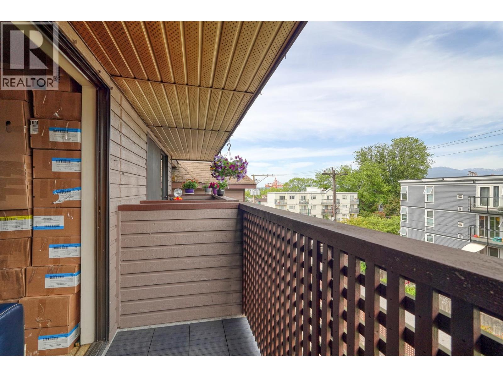 402 2215 Dundas Street, Vancouver, British Columbia  V5L 1J9 - Photo 19 - R3038789