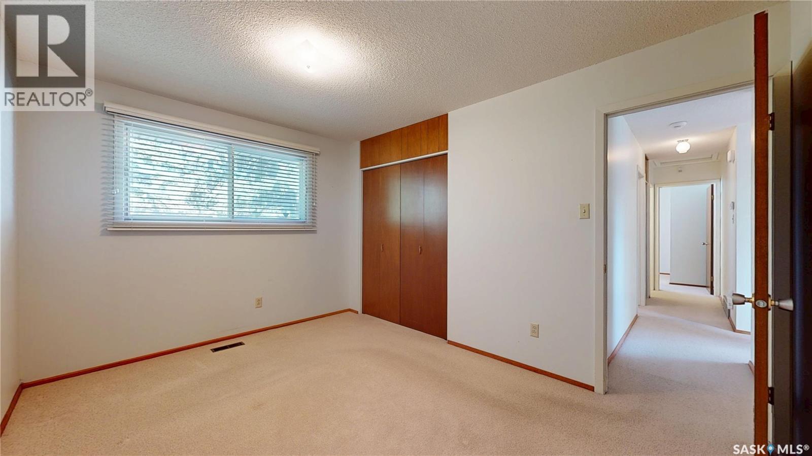 90 Hammond Road, Regina, Saskatchewan  S4R 3C6 - Photo 12 - SK019730