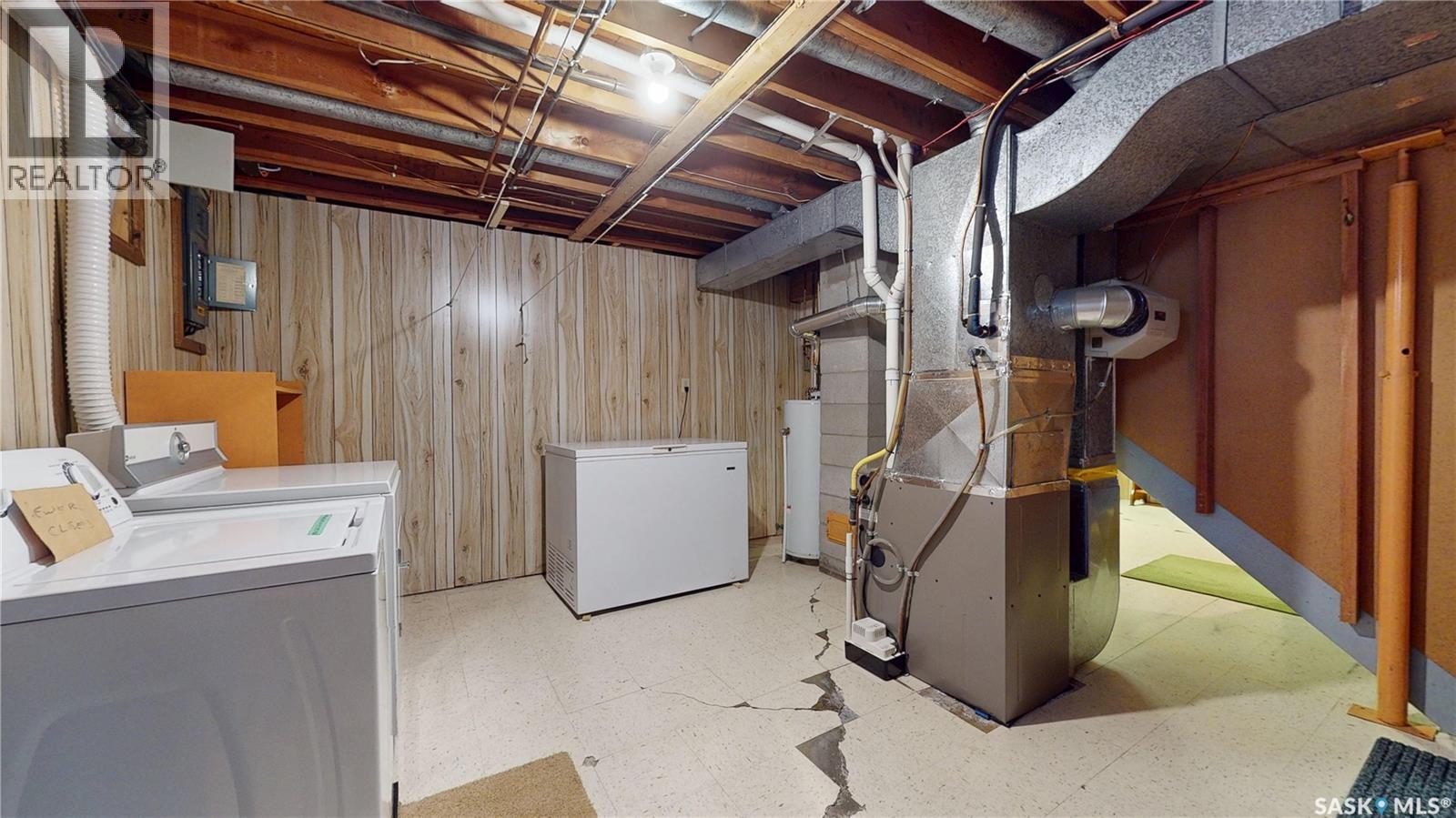 90 Hammond Road, Regina, Saskatchewan  S4R 3C6 - Photo 30 - SK019730
