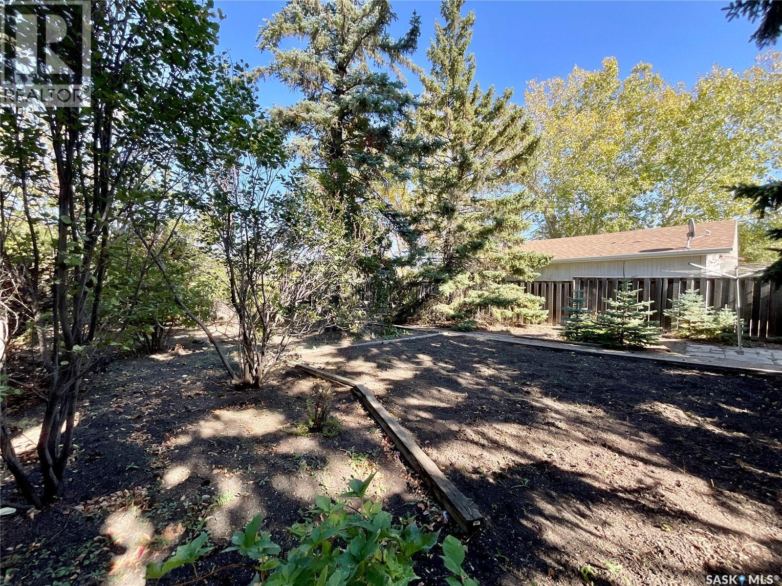 90 Hammond Road, Regina, Saskatchewan  S4R 3C6 - Photo 40 - SK019730