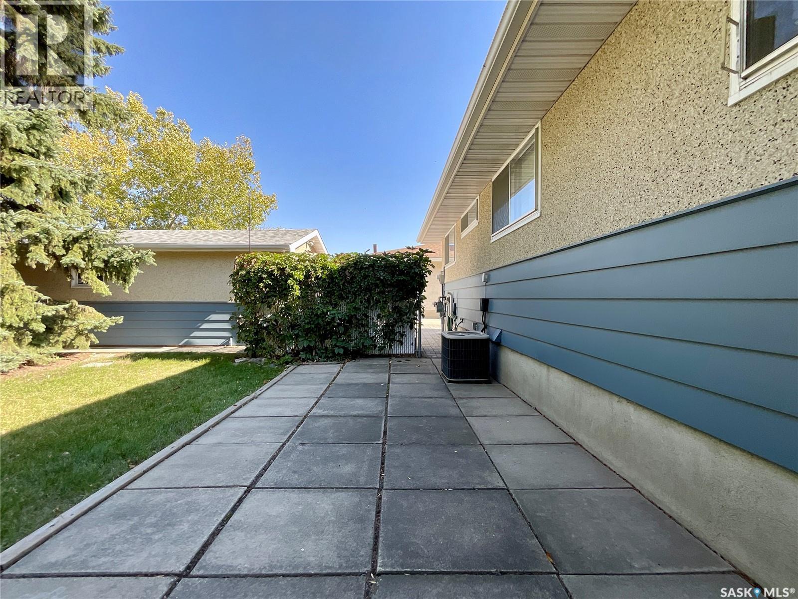 90 Hammond Road, Regina, Saskatchewan  S4R 3C6 - Photo 46 - SK019730