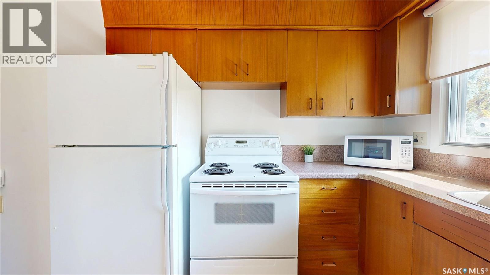90 Hammond Road, Regina, Saskatchewan  S4R 3C6 - Photo 6 - SK019730
