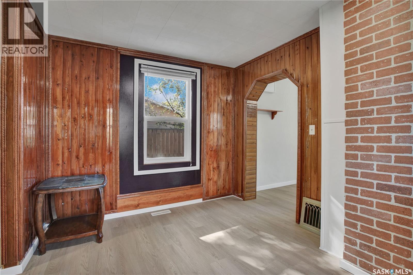 510 3rd Street W, Delisle, Saskatchewan  S0L 0P0 - Photo 10 - SK019631