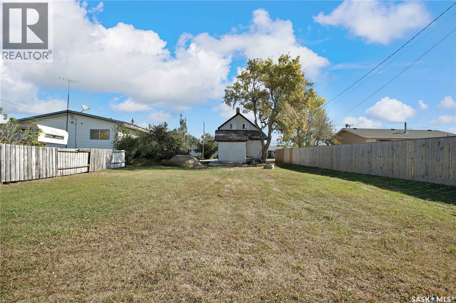 510 3rd Street W, Delisle, Saskatchewan  S0L 0P0 - Photo 24 - SK019631