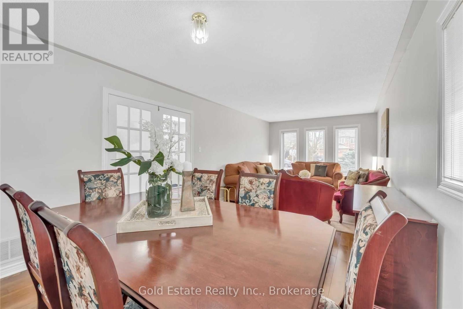 85 Cityview Circle, Barrie, Ontario  L4N 7V1 - Photo 14 - S12212998