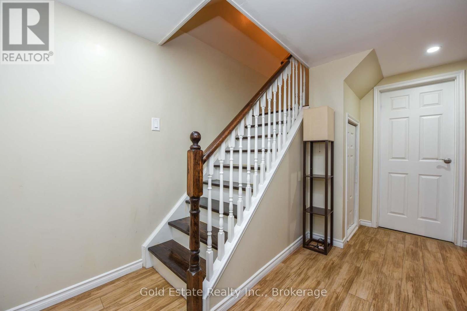 16 Langholm Court, Brampton, Ontario  L6Z 2Y1 - Photo 29 - W12299833