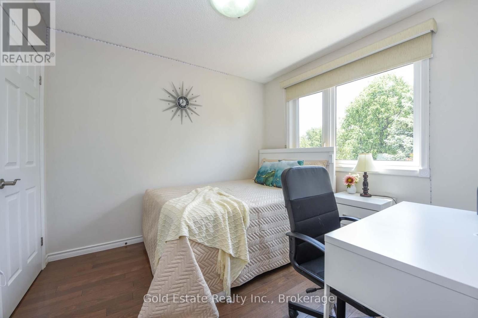16 Langholm Court, Brampton, Ontario  L6Z 2Y1 - Photo 20 - W12299833