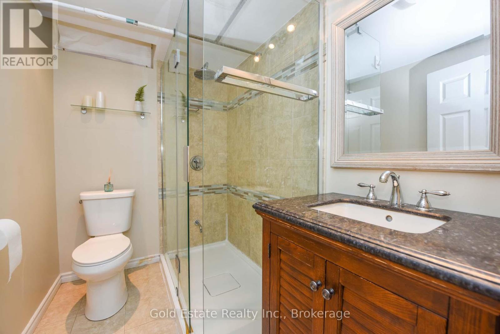 16 Langholm Court, Brampton, Ontario  L6Z 2Y1 - Photo 31 - W12299833