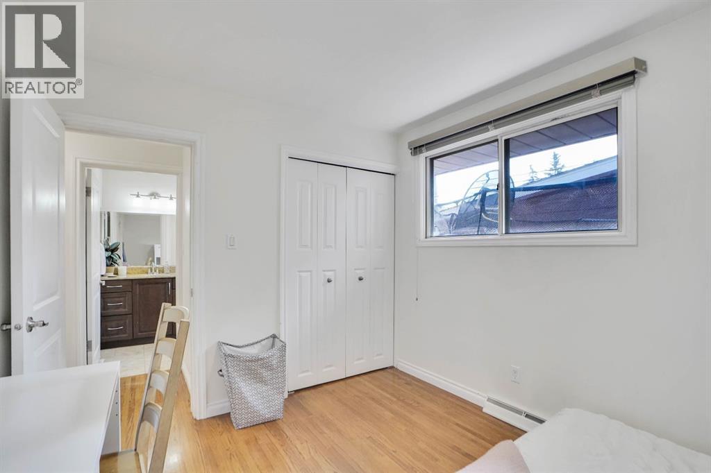 1447 Northmount Drive Nw, Calgary, Alberta  T2L 0G7 - Photo 8 - A2255033