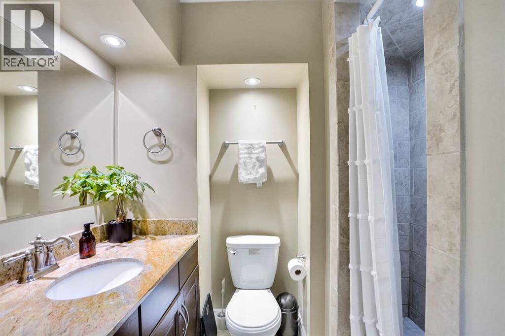 1447 Northmount Drive Nw, Calgary, Alberta  T2L 0G7 - Photo 6 - A2255033