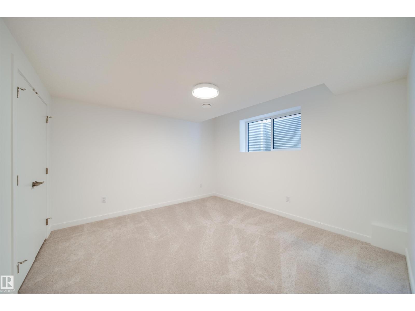 8522 80 Av Nw, Edmonton, Alberta  T6C 0W3 - Photo 14 - E4460187