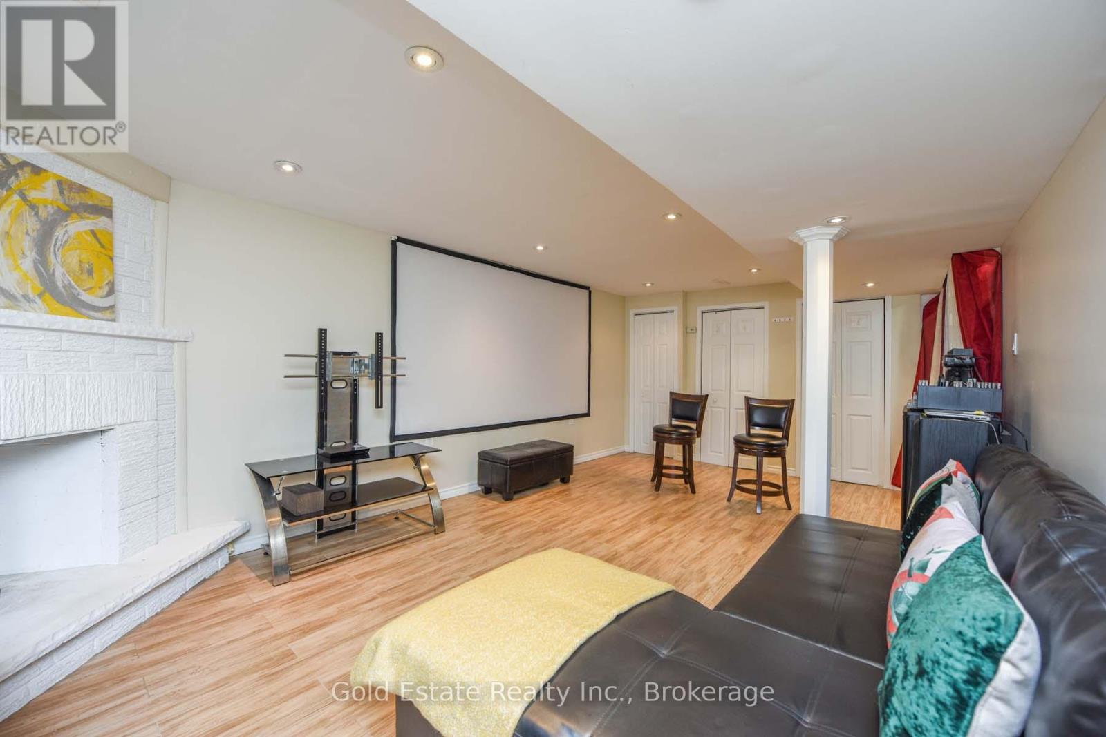 16 Langholm Court, Brampton, Ontario  L6Z 2Y1 - Photo 32 - W12299833
