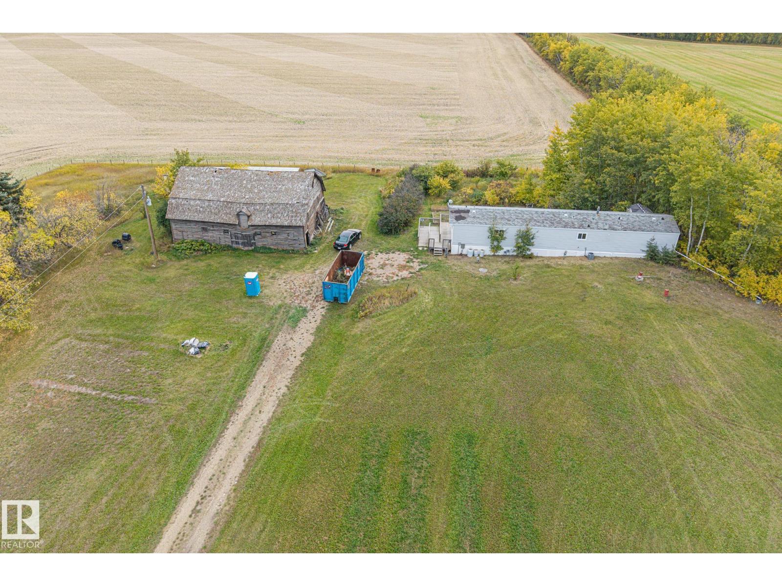57417 Rge Road 251, Rural Sturgeon County, Alberta  T0G 1L0 - Photo 2 - E4460189