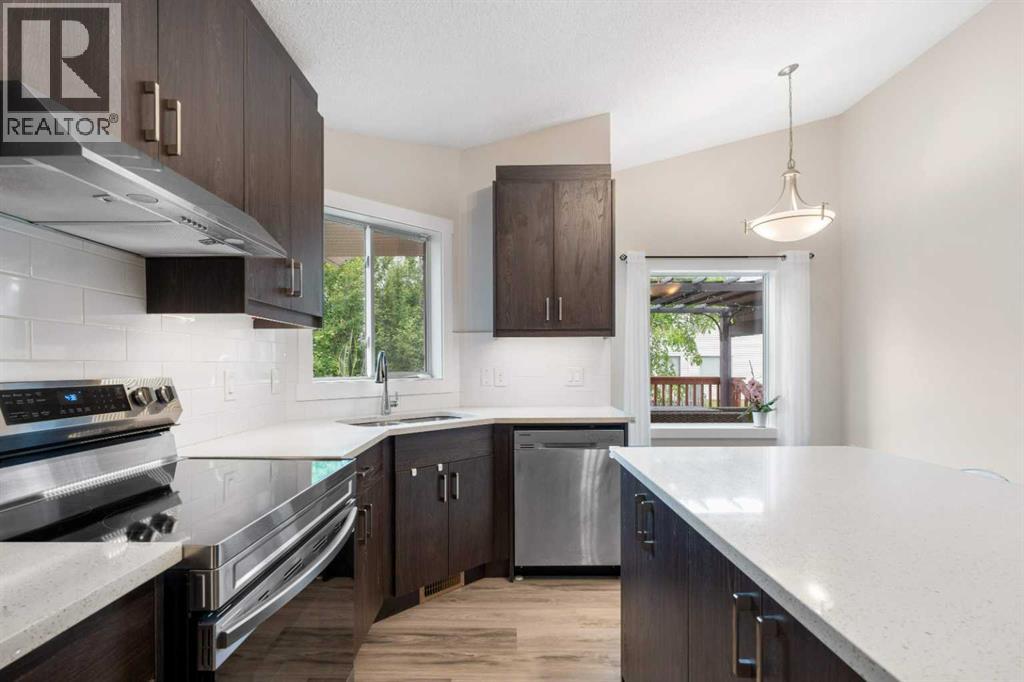 358 Hawkstone Drive Nw, Calgary, Alberta  T3G 3T7 - Photo 11 - A2256468