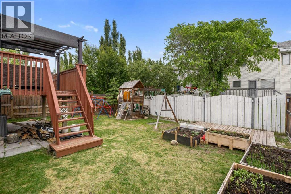 358 Hawkstone Drive Nw, Calgary, Alberta  T3G 3T7 - Photo 41 - A2256468