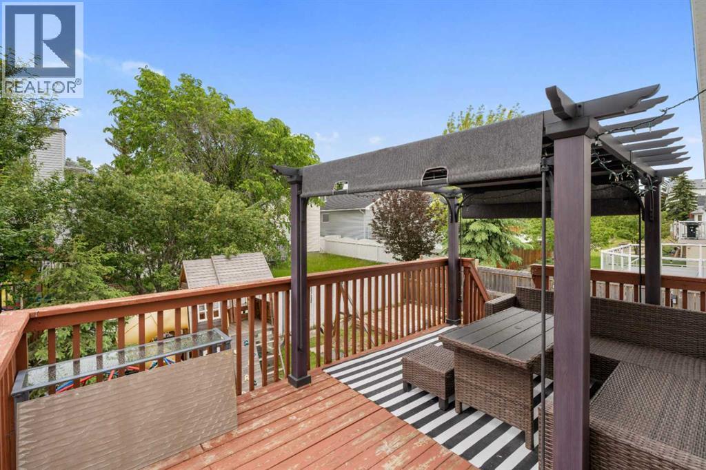 358 Hawkstone Drive Nw, Calgary, Alberta  T3G 3T7 - Photo 38 - A2256468