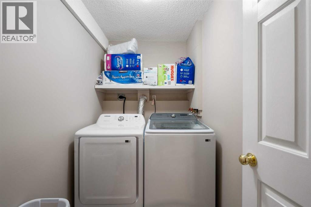358 Hawkstone Drive Nw, Calgary, Alberta  T3G 3T7 - Photo 33 - A2256468