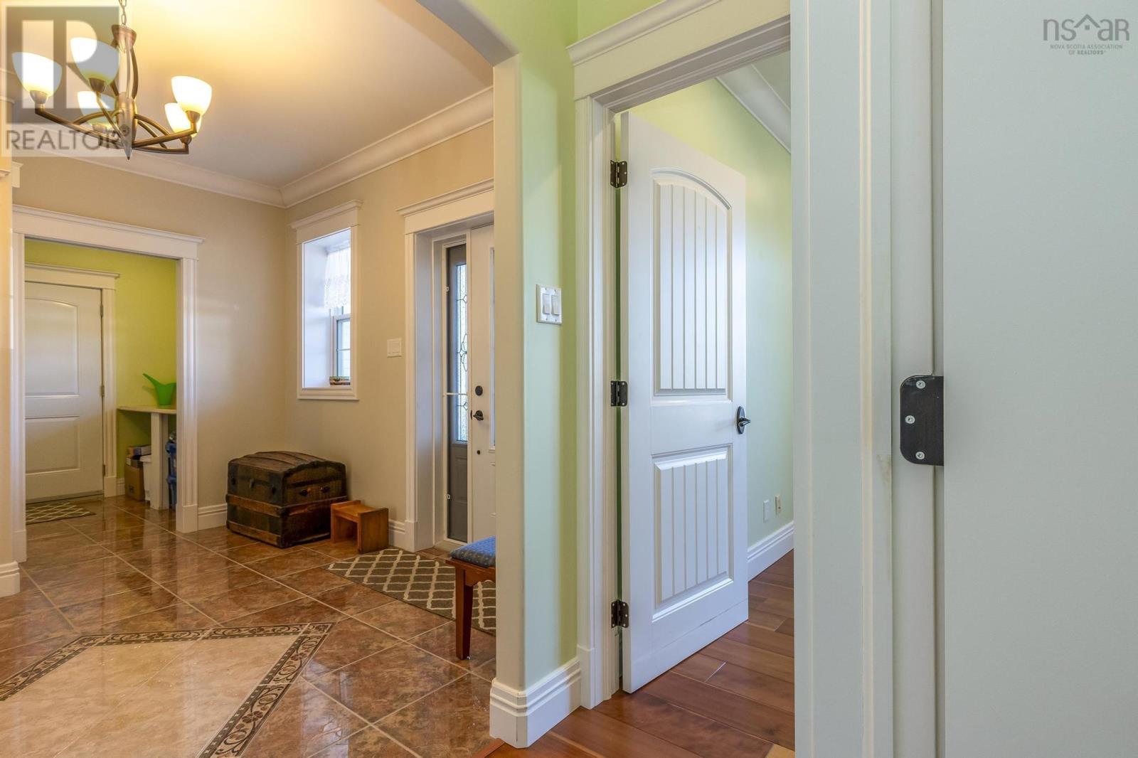 103 Oakwood Drive, Truro Heights, Nova Scotia  B6L 1N3 - Photo 12 - 202524735