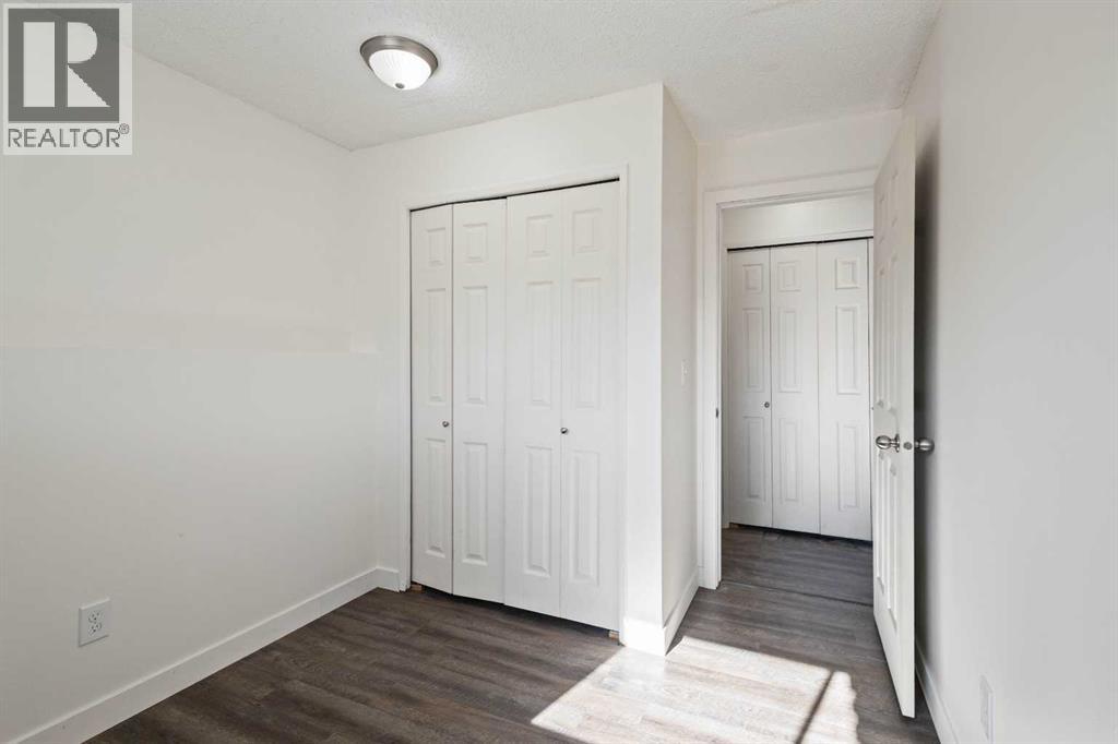 49 Castlebrook Way Ne, Calgary, Alberta  T3J 2A7 - Photo 24 - A2260522