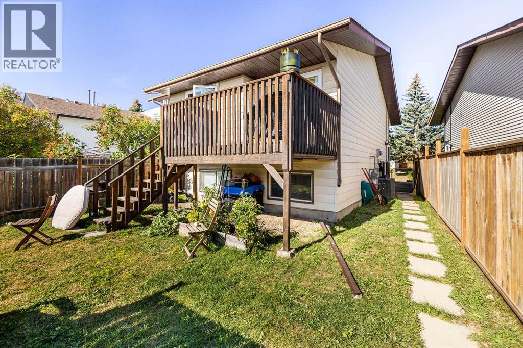 49 Castlebrook Way Ne, Calgary, Alberta  T3J 2A7 - Photo 37 - A2260522