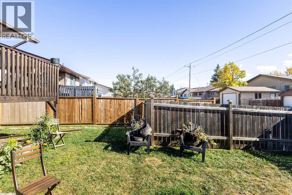 49 Castlebrook Way Ne, Calgary, Alberta  T3J 2A7 - Photo 35 - A2260522