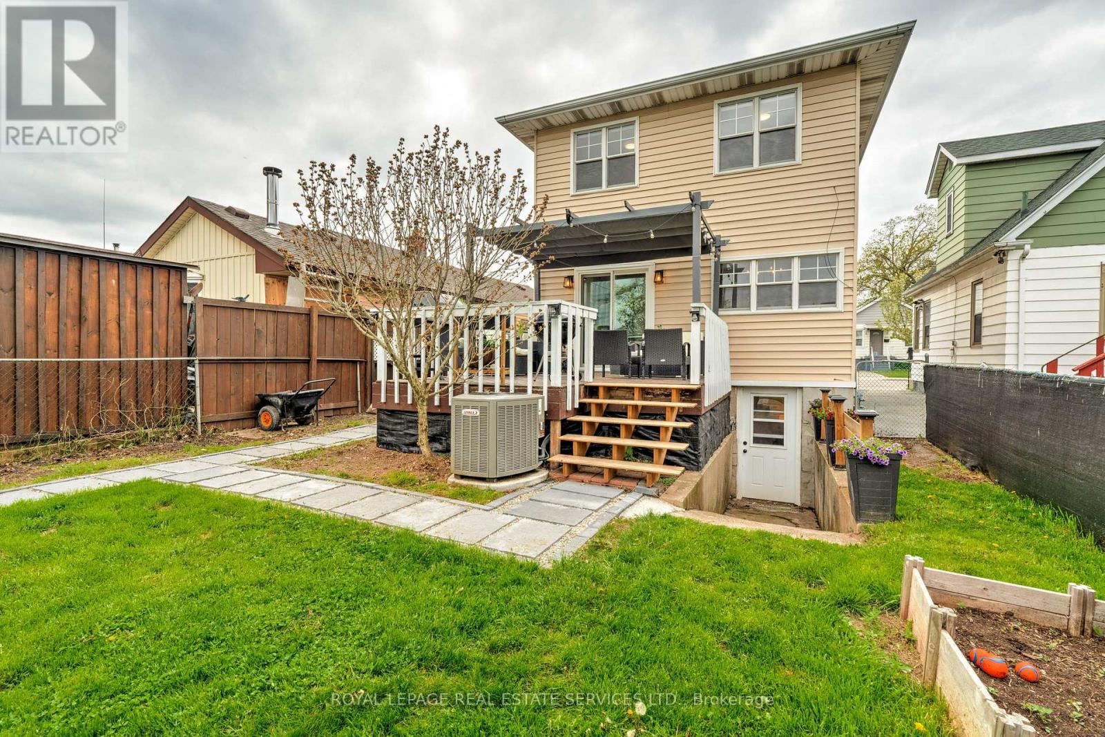 600 Quebec Street, Hamilton, Ontario  L8H 6V4 - Photo 37 - X12436636