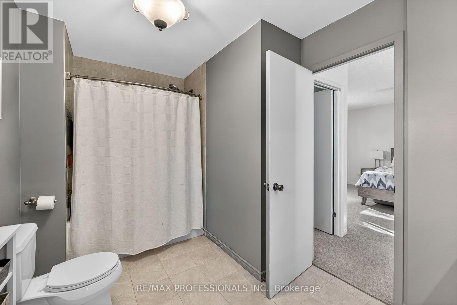 19 Salina Place, Hamilton, Ontario  L8G 4L4 - Photo 29 - X12436648