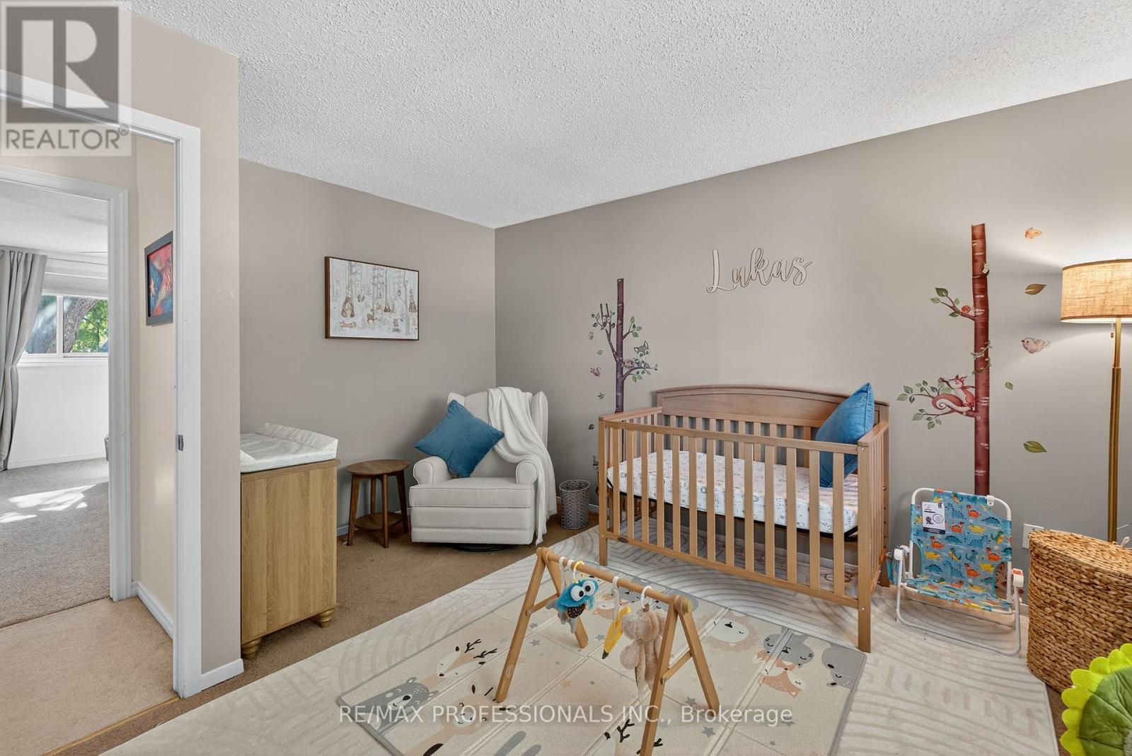 19 Salina Place, Hamilton, Ontario  L8G 4L4 - Photo 34 - X12436648