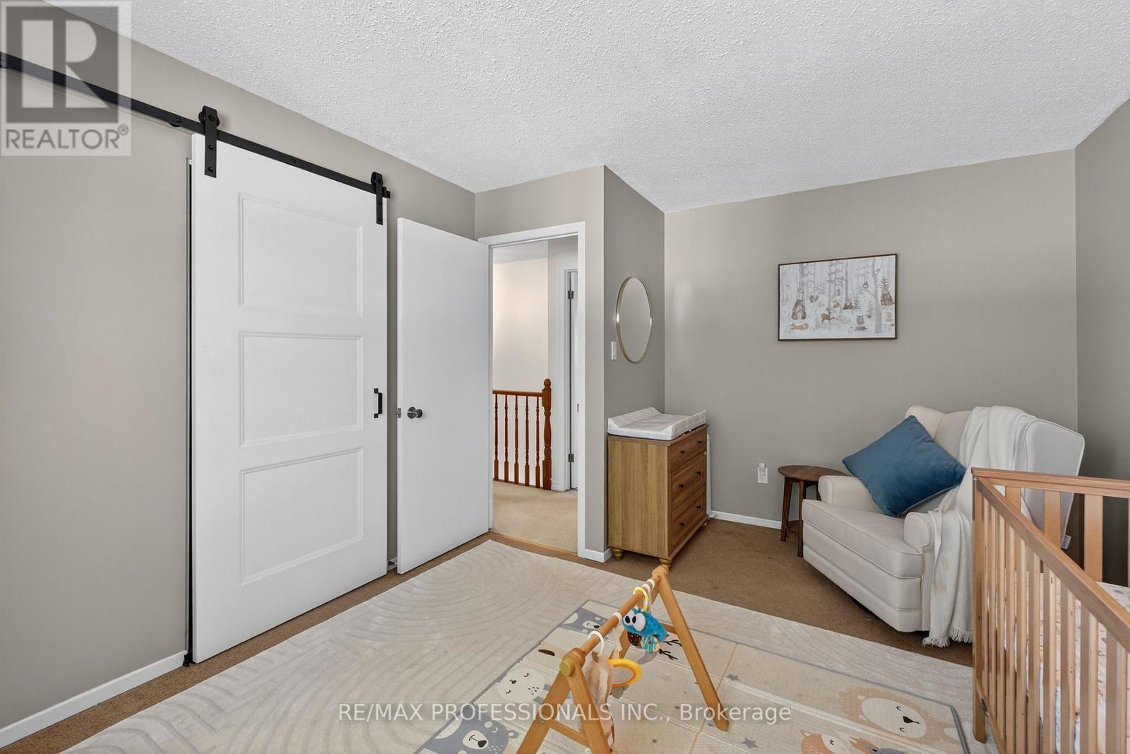 19 Salina Place, Hamilton, Ontario  L8G 4L4 - Photo 35 - X12436648