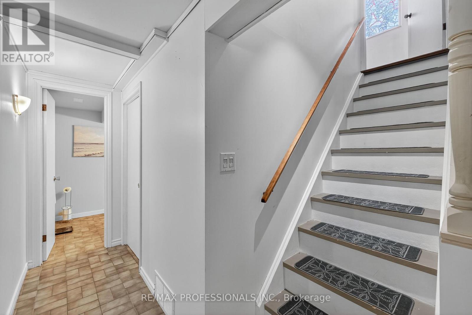 19 Salina Place, Hamilton, Ontario  L8G 4L4 - Photo 40 - X12436648
