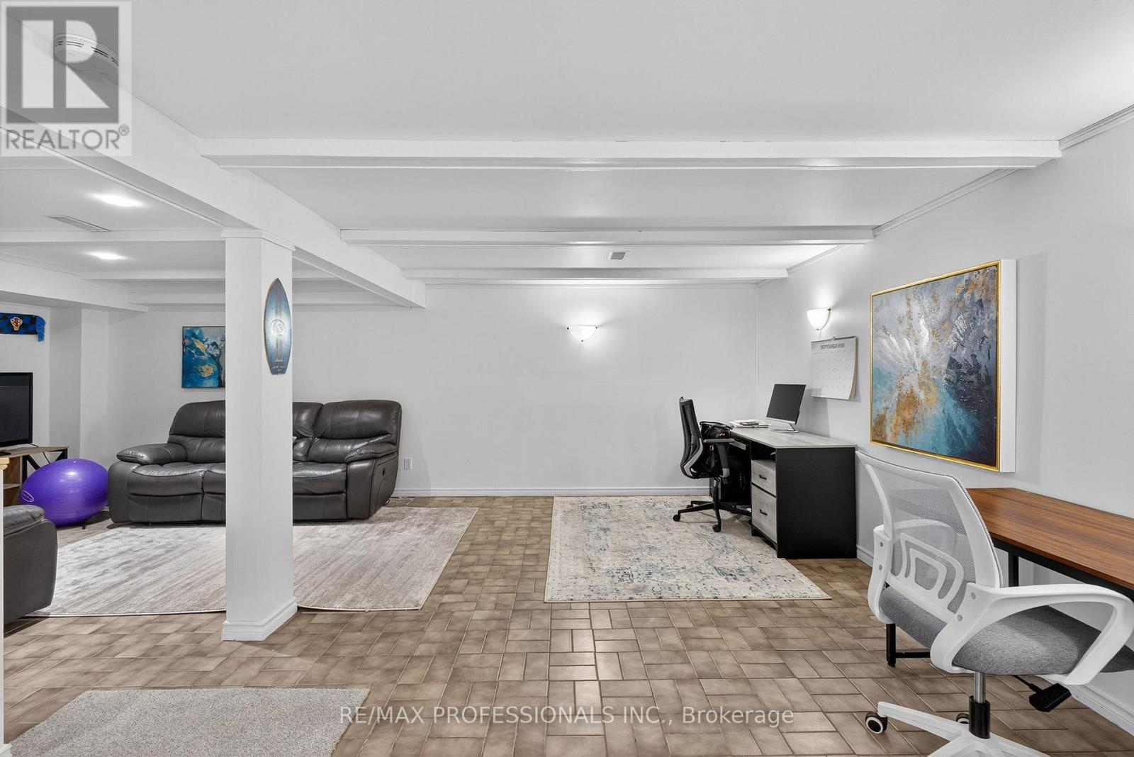 19 Salina Place, Hamilton, Ontario  L8G 4L4 - Photo 41 - X12436648
