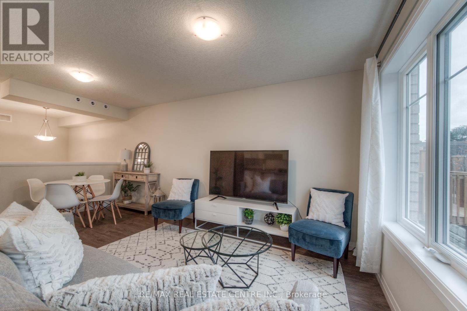 C10 - 24 Morrison Road, Kitchener, Ontario  N2A 0L1 - Photo 14 - X12436671