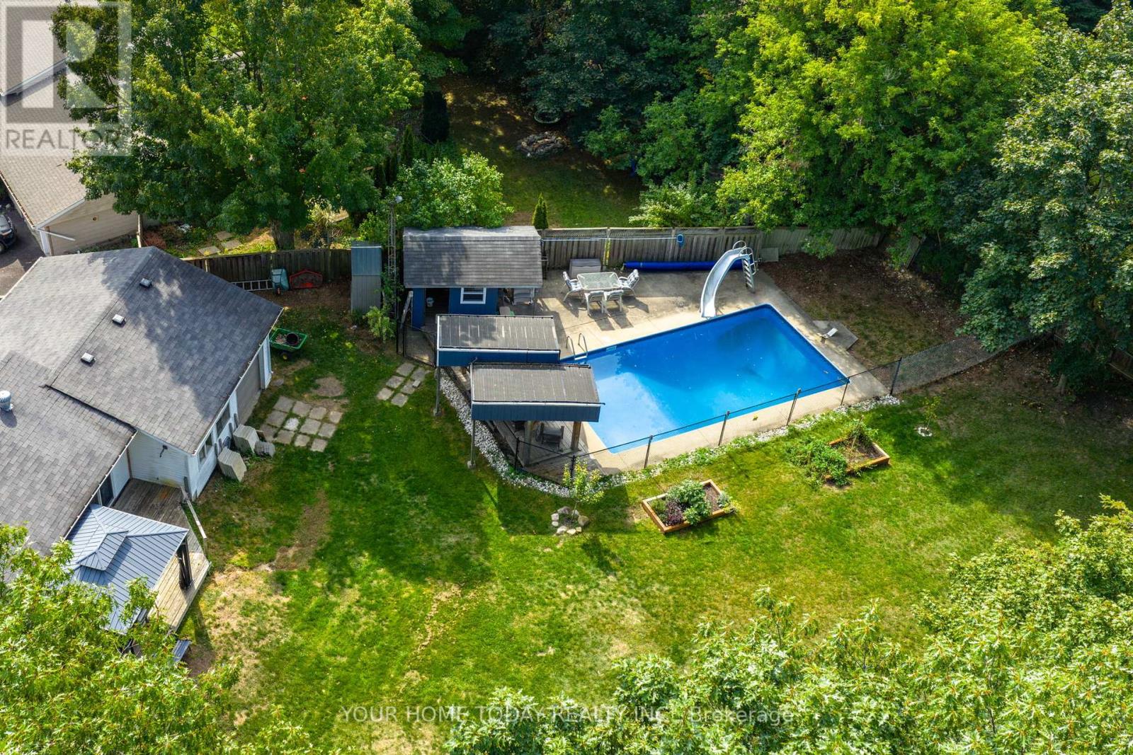 6 Ellen Crescent, Erin, Ontario  N0B 1Z0 - Photo 46 - X12436695