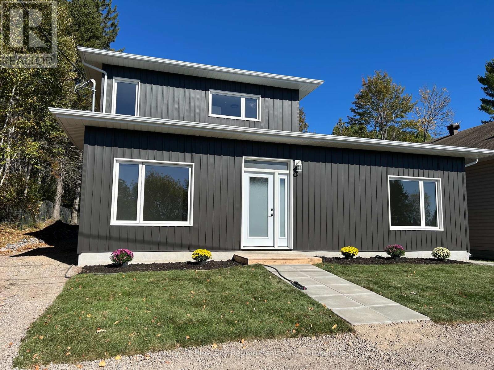 16 BIRCH STREET, Powassan, Ontario
