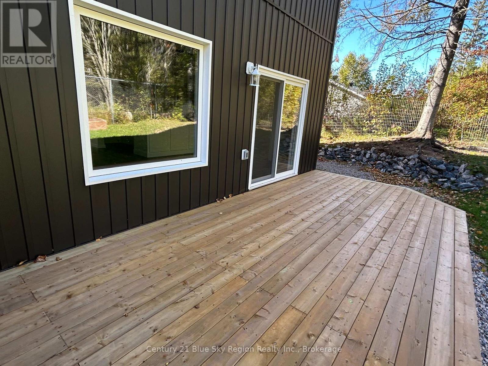 16 Birch Street, Powassan, Ontario  P0H 1Z0 - Photo 38 - X12437076
