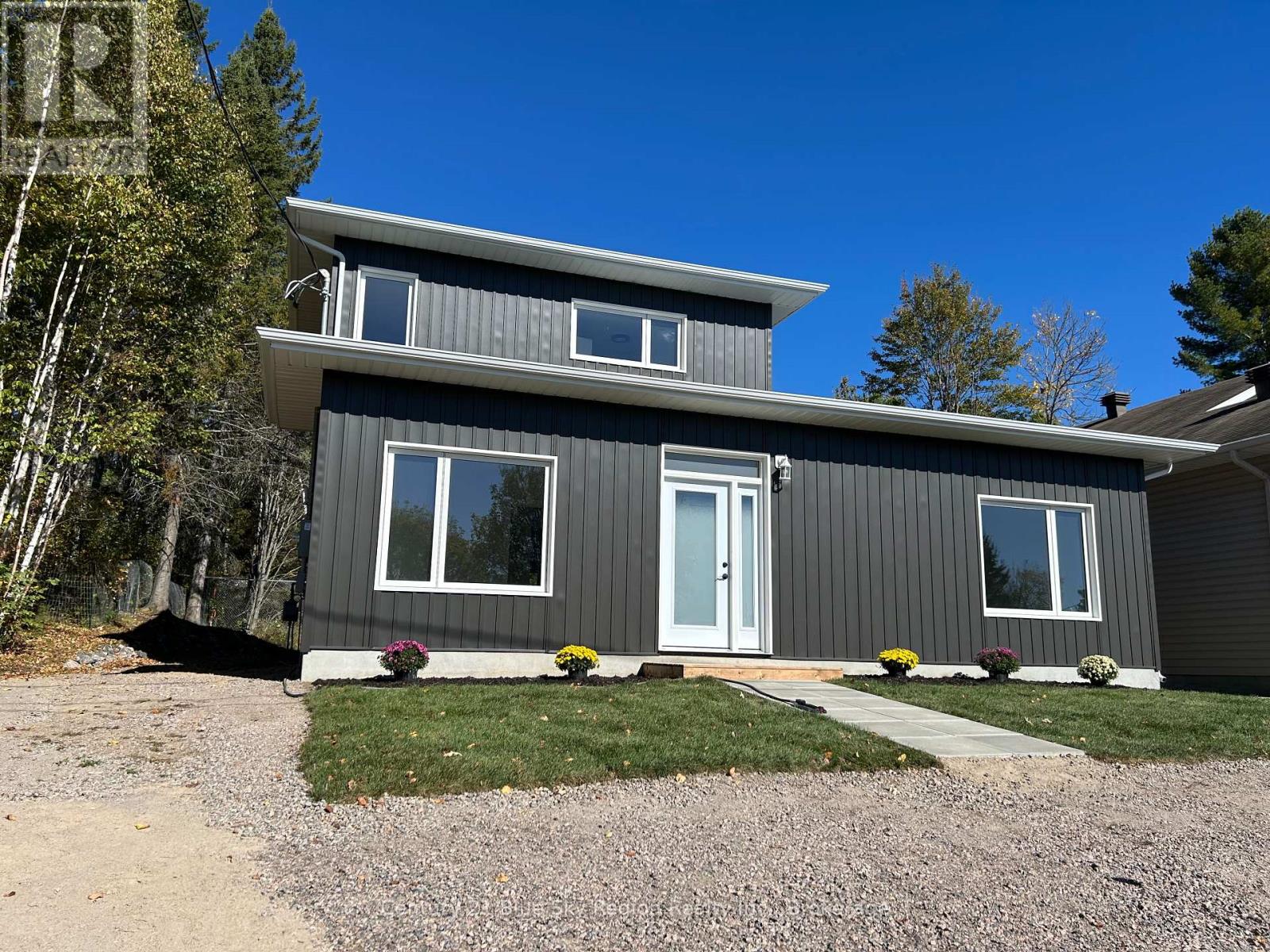 16 Birch Street, Powassan, Ontario  P0H 1Z0 - Photo 40 - X12437076